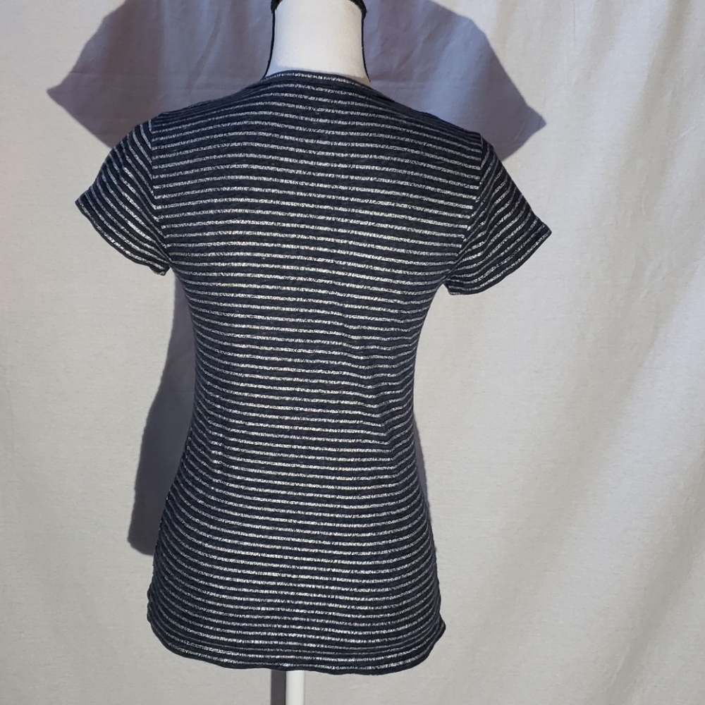 J Crew Painter Tee - Picture 2 of 5